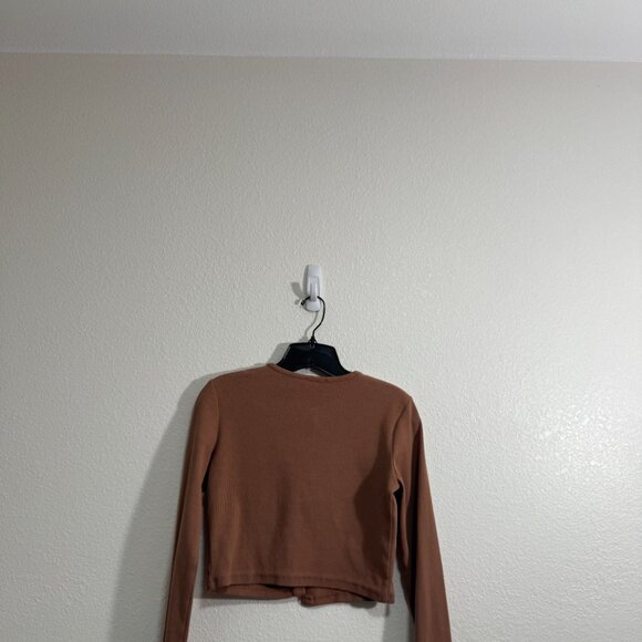 ZARA Brown Cropped Sweater Button Cardigan Size Medium Ribbed - Picture 3 of 6